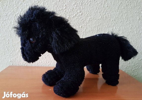 Fekete plüss ló
