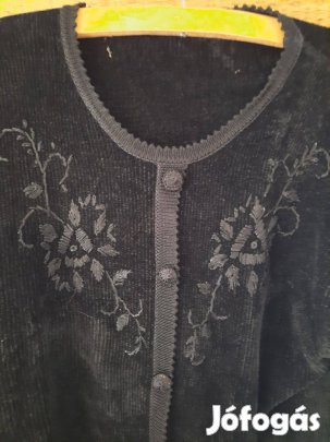 Fekete pulóver eladó