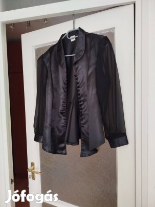 Fekete ruha , gyászruha