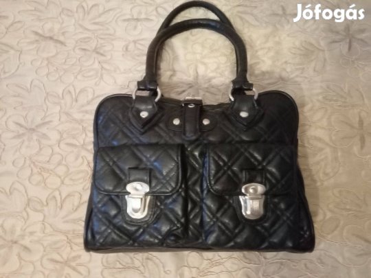 Fekete steppelt női táska - Dunnes kézitáska