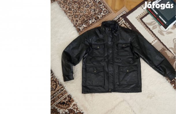 Fekete színű, valódi báránybőr kabát, zippzárral, 10 zsebbel eladó