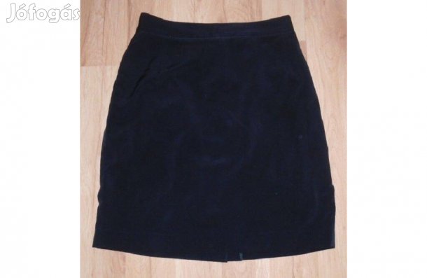 Fekete szoknya 36-os méretű - mérve
