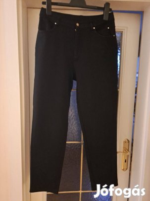 Fekete sztreccs női nadrág