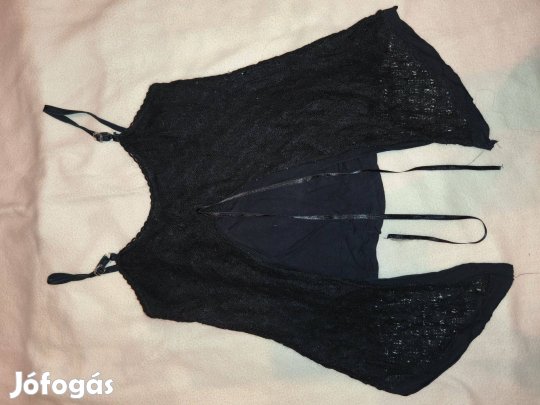 Fekete top vékony vállpánttal