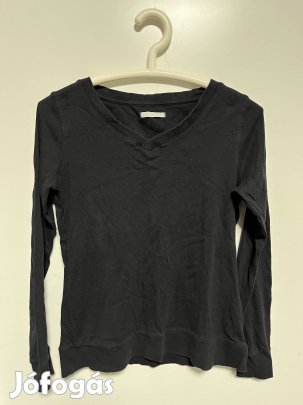 Fekete v nyakú hosszúujjú