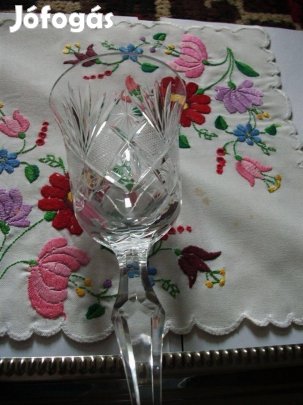 Feketeerdői kristálypoharak új állapotban(6DB)