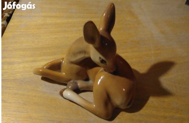 Fekvő őzike (Kerámia figura - hibás)