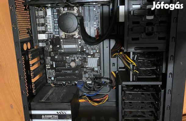 Fél config PC, ATX ház, RAM, Proci, Vízhűtő,