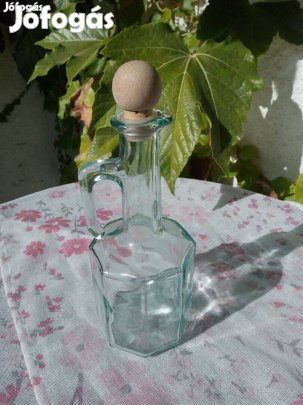 Fél literes olasz zöld üveg olajos kancsó fadugóval