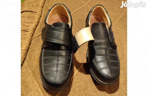 Félcipő női fekete 36-os bőr talpbetéttel