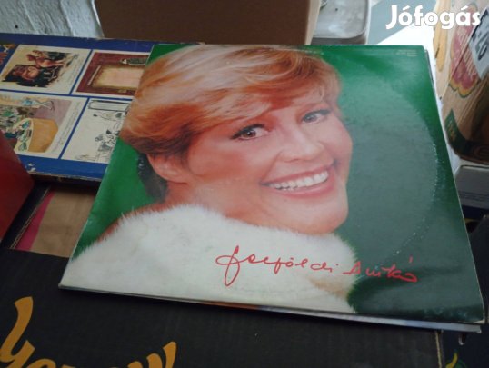 Felföldi Anikó Felföldi Anikó Slpm 16760 2000ft óbuda