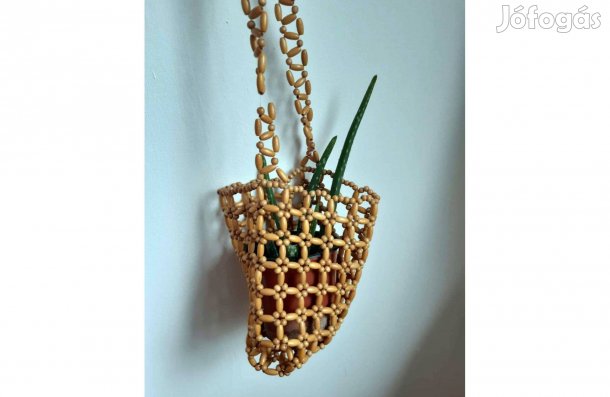 Felfüggeszthető virágtartó szatyor stílusban