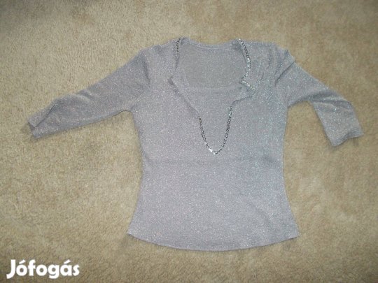 Félhosszú ujjú női felsők