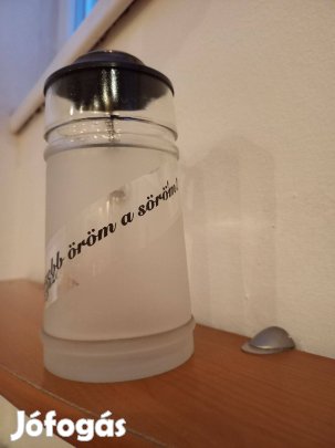 Felíratos díszbögre