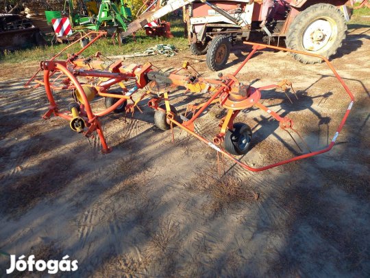 Fella TH 400 DN rendterítő