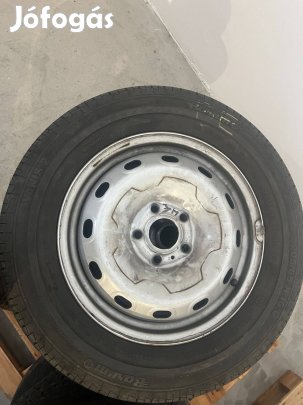 Felni Nyári gumi Vivaro 205 65 R16 C