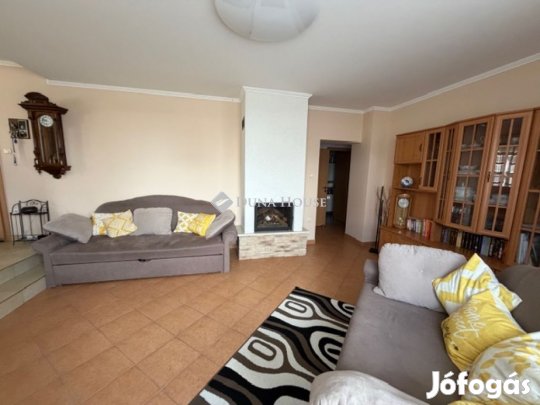 Felsőtárkányban N+3 szobás panorámás ikerház