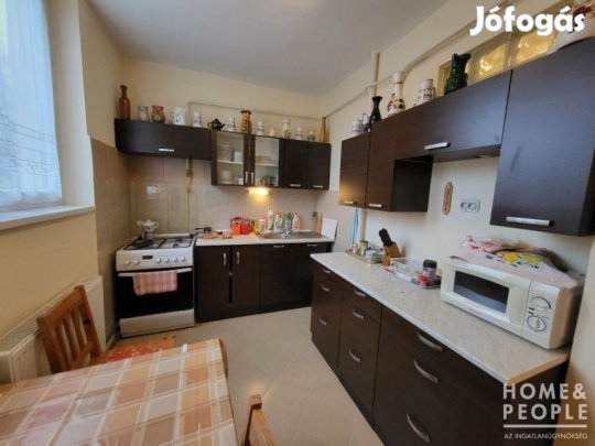 Felsővároson lakás eladó - Szeged