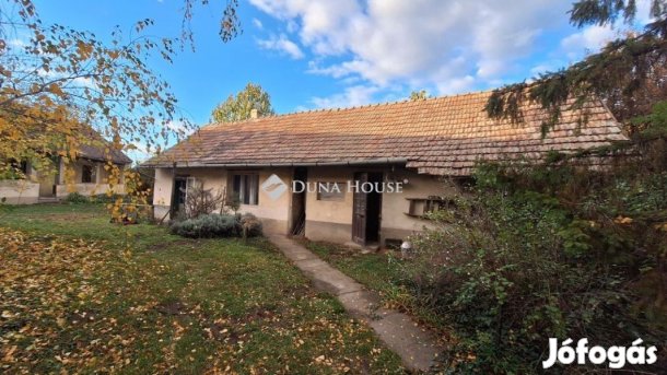 Felújítandó, 120m2 vegyes falazatú ház, 900m2 telken