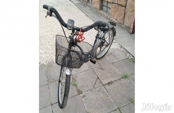 Felújításra szoruló schwinn csepel női bicikli 20000 forintért eladó