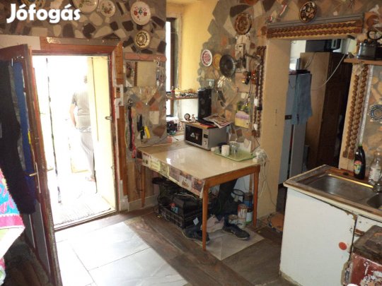 Felújítható otthon Tésen alakítsd úgy, ahogy szeretnéd!