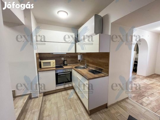 Felújított 40 m-es lakás eladó Szegeden