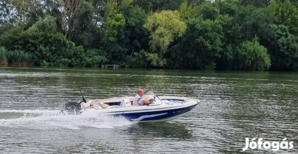 Felújított Motoros sporthajó 6 személyes 