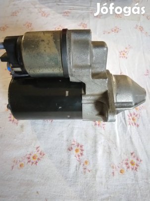 Felújított Opel önindító 