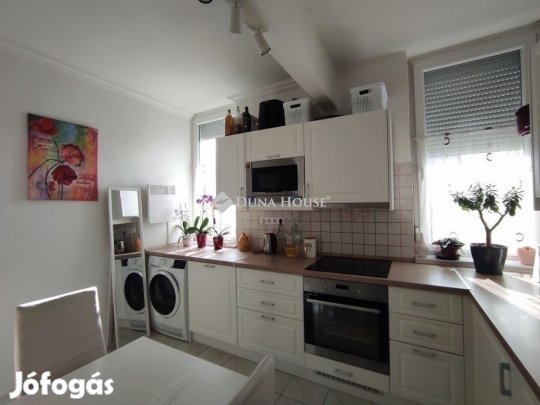 Felújított, 3. emelet, 51 nm, erkély, klíma lakás, Budapest 4. ker.