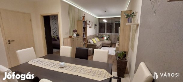 Felújított, modern lakás 5 percre a belvároshoz!