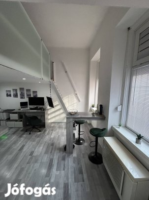 Felújított belvárosi ingatlan