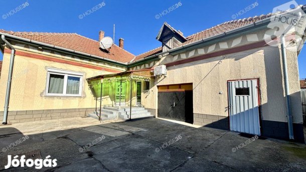 Felújított családi fészek Jászszentlászlón  Csak költöznie kell!