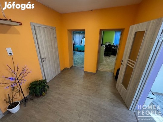 Felújított ház Ópusztaszeren!