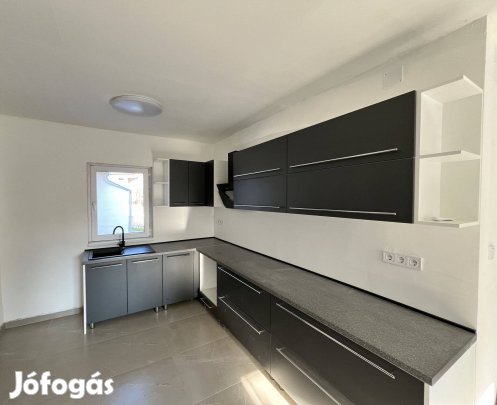 Felújított ingatlan ahová csak beköltözni kell