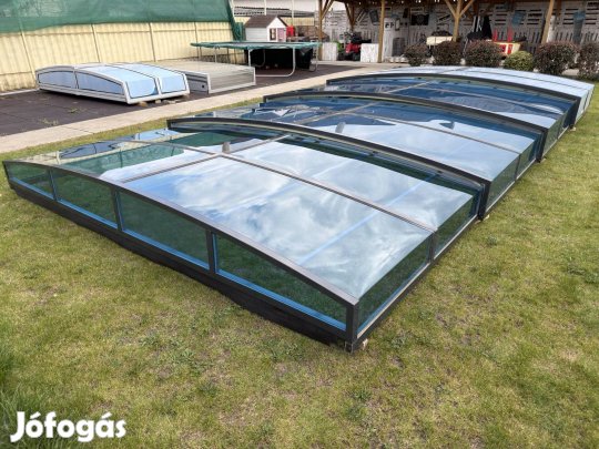 Felújított medencefedés eladó!!!