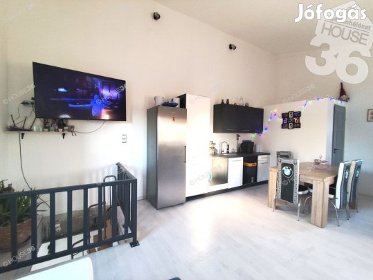 Felújított otthon Kecskeméten, ahova csak költözni kell!