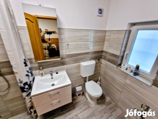 Felújított présház eladó!