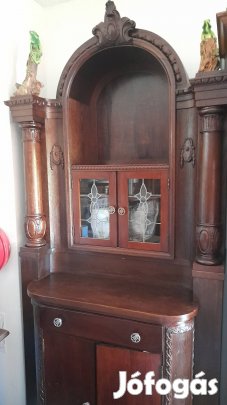 Felújított tálaló  !