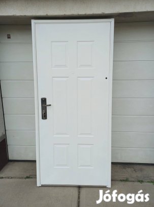 Fém bejárati ajtó 98x210