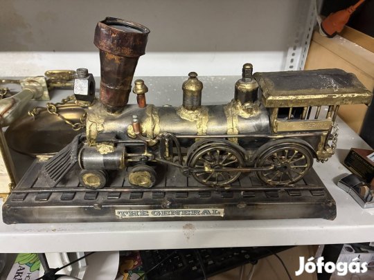 Fém dísz gőzmozdony modell - The General, 45 cm, látványos darab