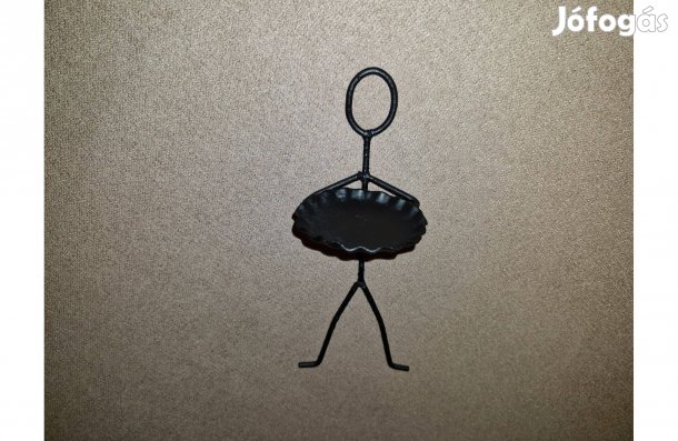 Fém figura gyufa tartó