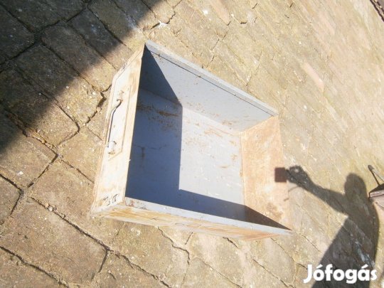 Fém fiók 1db eladó