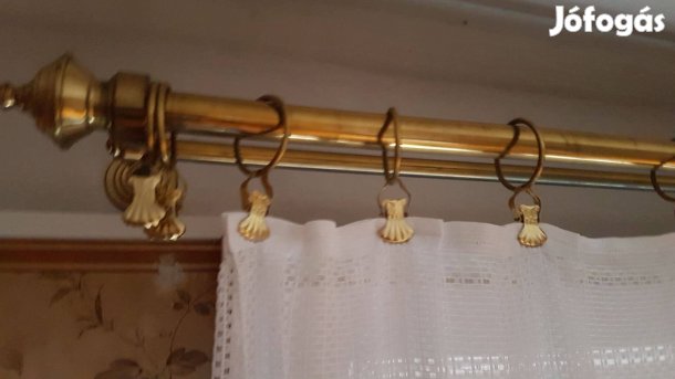 Fém függönykarnis