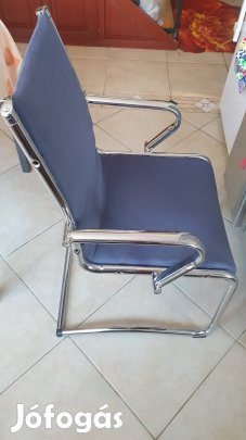 Fém karfás irodai szék