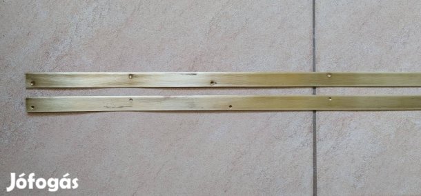 Fém küszöbsínek 20260402