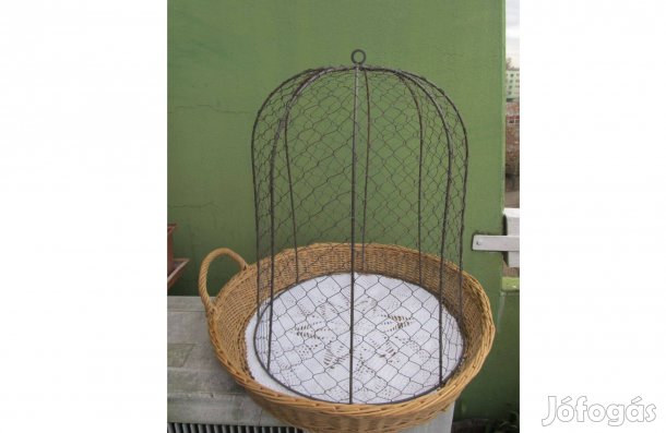 Fémkeretes dróthálós kerti növénybúra