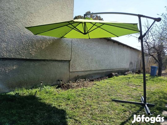 Fémvázas 2,9m zöld függő napernyő