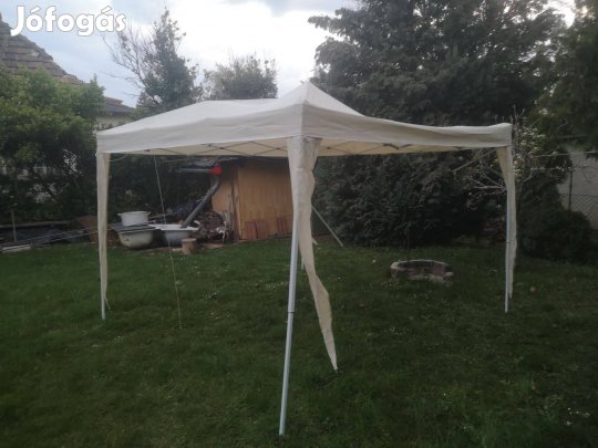 Fémvázas Sörpavilon