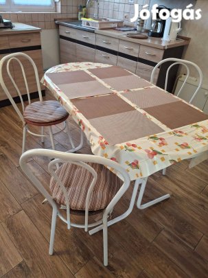 Fémvázas étkező asztal székekkel együtt eladó Bükfürdőn