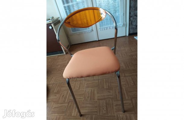 Fémvázas szék, avantgárd szék